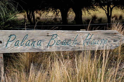 Palana Beach House - QLD Tourism 17