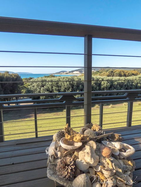 Palana Beach House - QLD Tourism 8