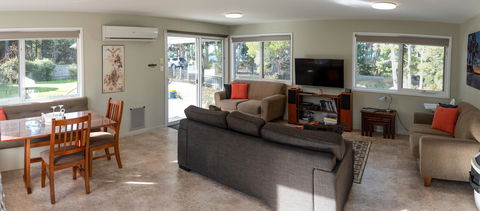 Adventure Bay Holiday Home - Queensland Tourism 4