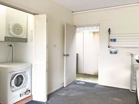 'Dutchies Vista' 1/45 Christmas Bush Ave - Ground Floor Duplex With Stunning Water Views - QLD Tourism 2