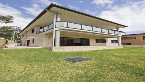 'Ocean To Beach' Luxury Hide Away - QLD Tourism 1
