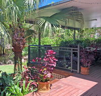 'Sandy Palms' 28 Moorooba Cr - Beautiful Home with Wifi Air-con and Boat Parking - QLD Tourism