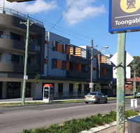 0ne Master in 3 br. apartment - QLD Tourism