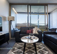 1 Bedroom Apt With Parking Walk to ANU - QLD Tourism