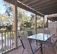 1 bedroom Executive Villa located within Cypress Lakes - Queensland Tourism