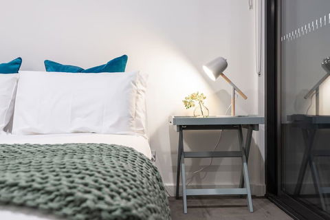 106, Modern Prestige, 3-Storey New Establishment - Queensland Tourism 3