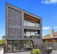 106 Modern Prestige 3-Storey New Establishment - Queensland Tourism
