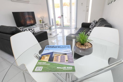 Owner Manager - QLD Tourism 3