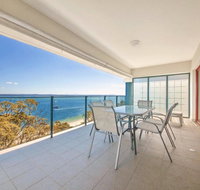 12 'Le Vogue' 16 Magnus St - Sensational Water Views Lift Pool  Tennis Court