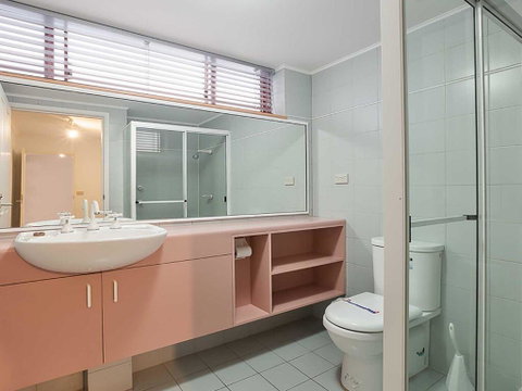 13 'Le Vogue' 16 Magnus Street - Close To The Marina And Beautiful Views Of Nelson Bay Marina - QLD Tourism 2