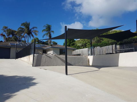 13 Coora Court - Sleeps 6, Pool, Air Con, Pets - QLD Tourism 3
