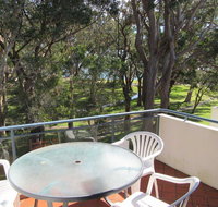 13' Mistral Court' 17 Mistral Close - walk across to Little Beach - QLD Tourism