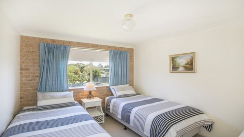 143 Mitchell Pde - Magnificent Outlook - QLD Tourism 2