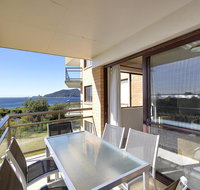 15 'Intrepid' 3 Intrepid Close - right on the beachfront - QLD Tourism