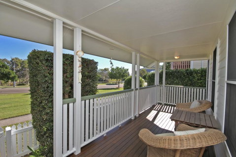 16 Beachway Pde, Marcoola: Linen Incl, WiFi, Pet Friendly, A/Cond. 500 BOND - QLD Tourism 0