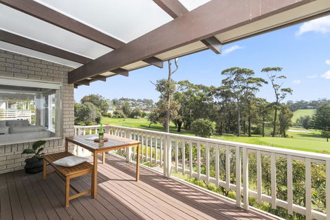 19 Buchan Street - Mollymooks Tee To Sea - QLD Tourism 2