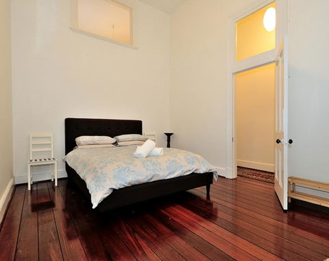 1904 - Central Historic 1 Bedroom Apartment - Queensland Tourism 1