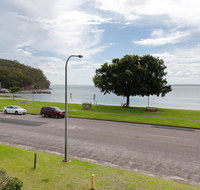 2 'Little Hut' 20 Kurrawa Close - Stunning water views of Little Beach - QLD Tourism