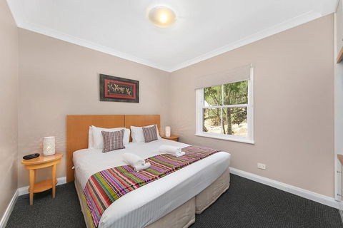 2 Bedroom Villa @ Oaks Cypress Lakes Resort - Queensland Tourism 2
