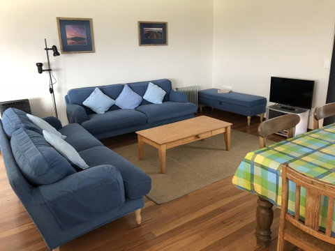 2 Jocelyn Street. Dalmeny - QLD Tourism 3