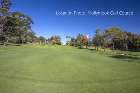 2/81 Clyde St - Villa De Golf At Mollymook - QLD Tourism 2
