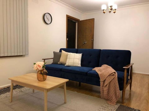 CAMPBELLTOWN HOLIDAY HOME 3 BED + FREE PARKING NCA039 - QLD Tourism 3
