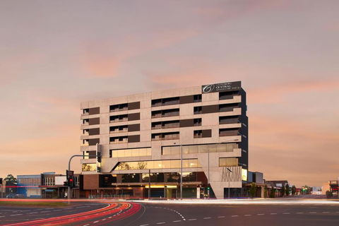 Dandenong Central Apartments Official - QLD Tourism 0