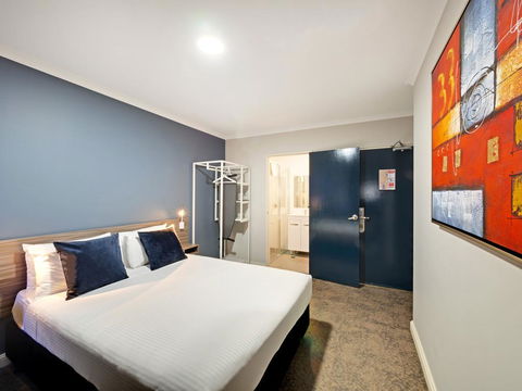 28 Hotel - QLD Tourism 1
