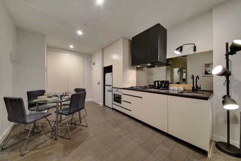 2BR Suites On Bourke, Perfect Location, Views - Queensland Tourism 1