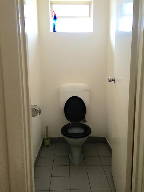 3 BEDROOM APARTMENT ST MARYS - QLD Tourism 3
