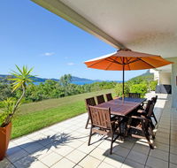 3 Bedroom Poinciana Lodge - Queensland Tourism