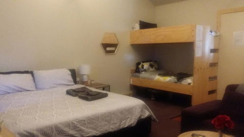 3 Hills At The Good Place - QLD Tourism 3