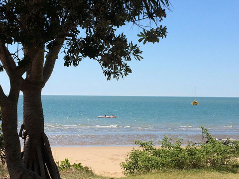 3 Sea/Fraser Island View Deckings, Beachfront, Marina - Queensland Tourism 1