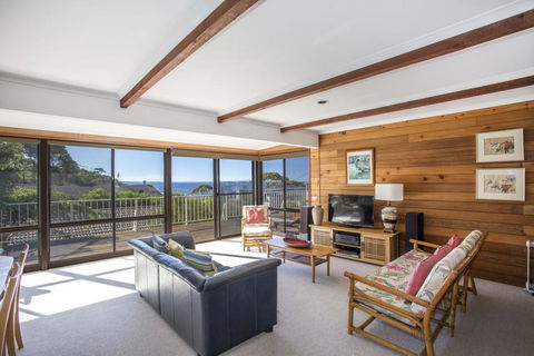 3 Shipton Cres - Heavenly Haven - QLD Tourism 1