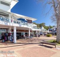 30 'The Commodore' 9-11 Donald Street - fabulous 3 bedroom 2 bathroom 2 carspaces - QLD Tourism