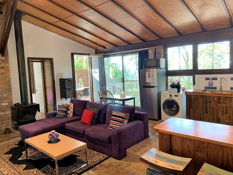 305 Montville - The Artist's Cottage - Queensland Tourism 0