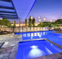 3br Stylish Apt CBD River  City Views SpaSaunaPoolNetflix - QLD Tourism