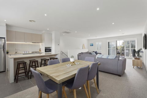 4 Sands Terrace - QLD Tourism 3