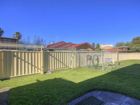 45A Wharf - Upstairs - QLD Tourism 1