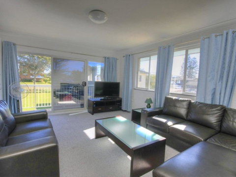 45A Wharf - Upstairs - QLD Tourism 3