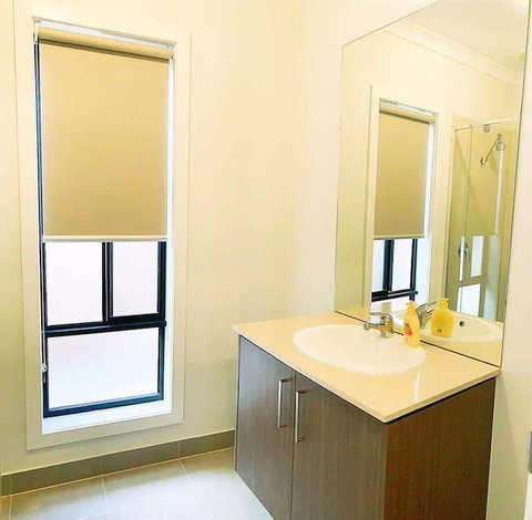 4Bed 2Bath Cozy Guesthouse In Tarneit - QLD Tourism 2