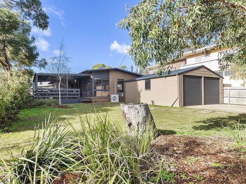 62 BINGLEY PARADE RIVERSEA HOUSE - QLD Tourism 0