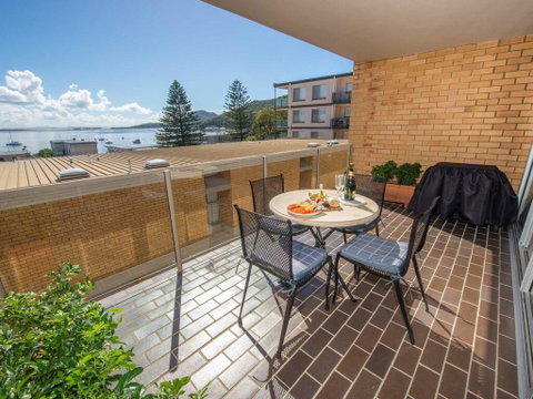 7 'The Crest' 6-8 Tomaree St - Stunning Unit With Spectacular Water Views. - QLD Tourism 1