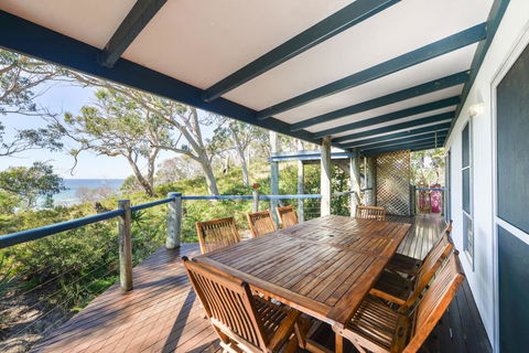 81 Tramican Street - QLD Tourism 0