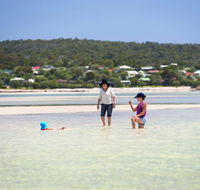 9 Marshall Street - Large Family Holiday Home just Metres to the Beach - QLD Tourism