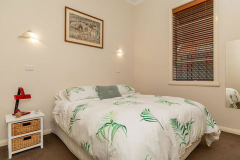 94Best Apartments - QLD Tourism 1