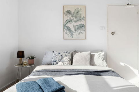 A Bright & Comfy Beach Studio, 5min Walk To Bondi Beach - QLD Tourism 3