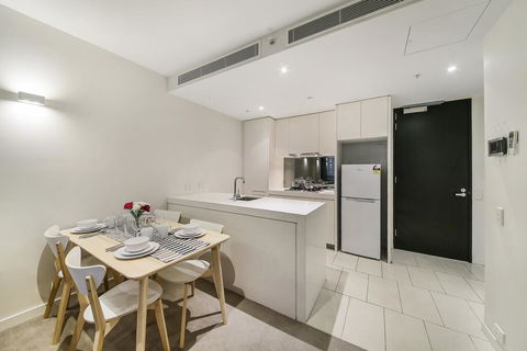 A Central & Cozy 2BR Apt Near Federation Square - QLD Tourism 2