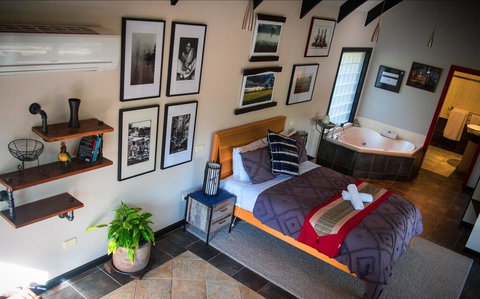 A Heavenly Escape - Queensland Tourism 1