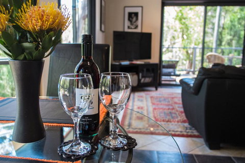 A Heavenly Escape - Queensland Tourism 2